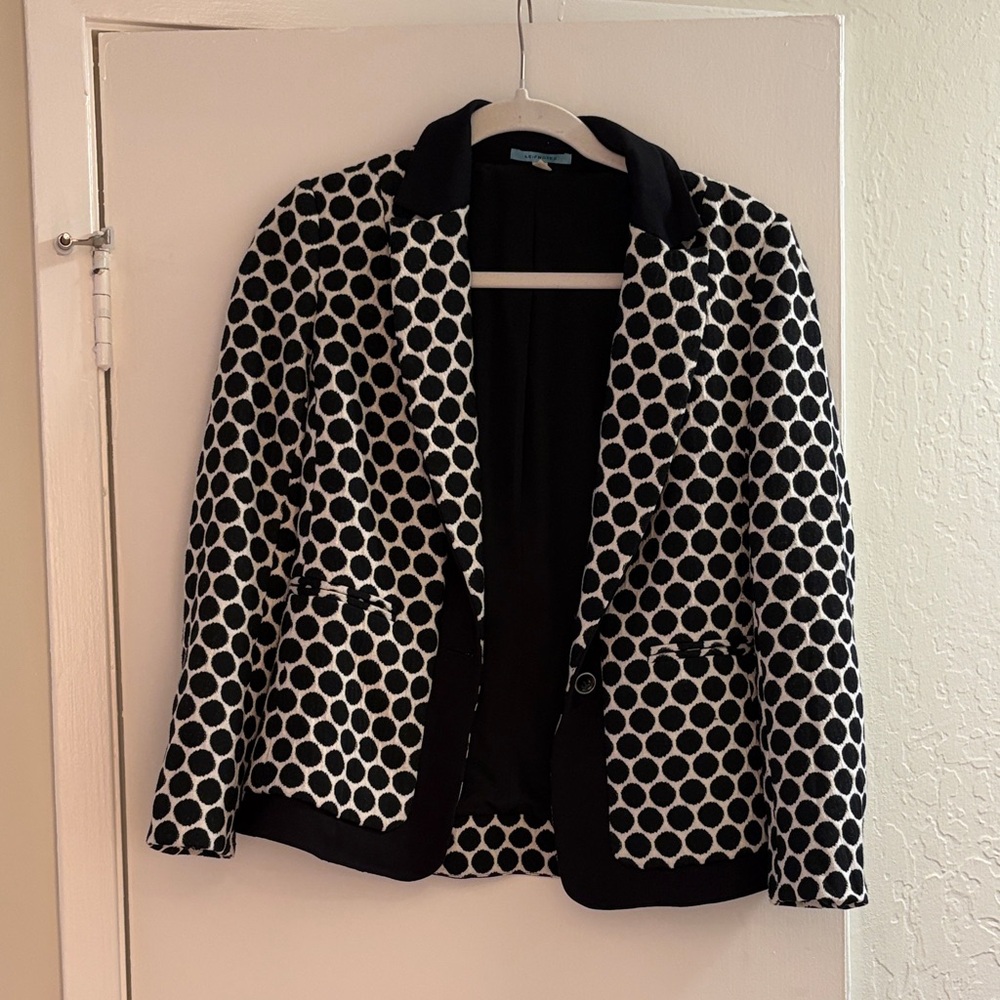 Elegant Black and White Women's Blazer